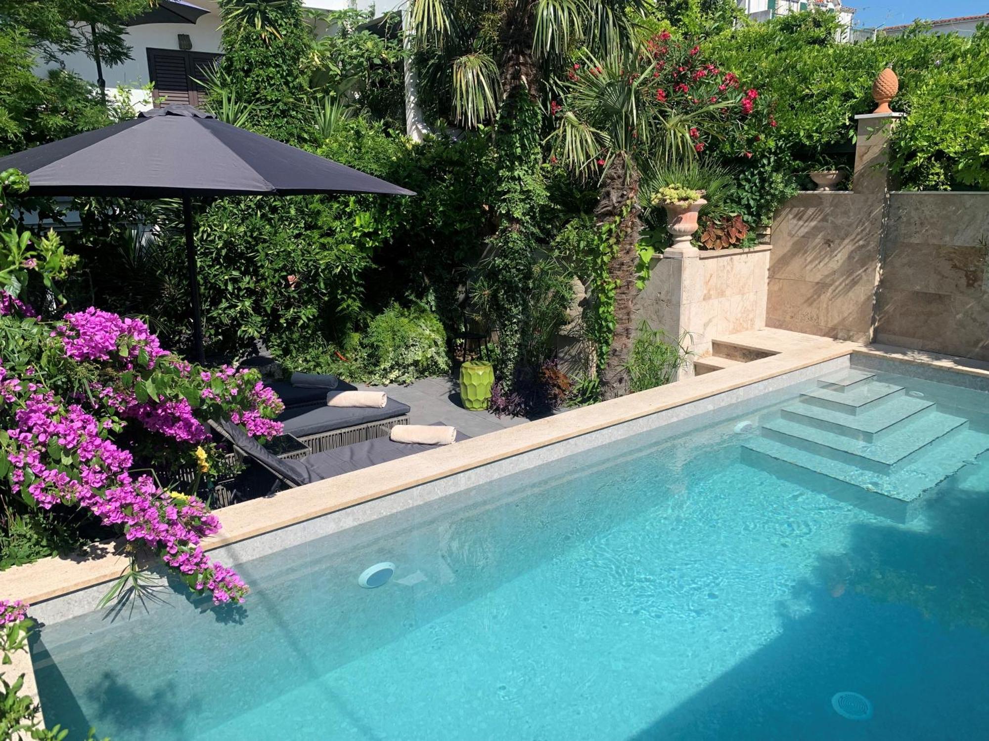 Luxury Pool Central Makarska Apartment By Maryn Ngoại thất bức ảnh